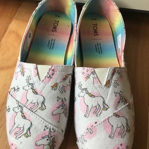 TOMS Classic Pastel Shimmer Unicorn Rainbow